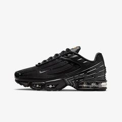 Nike Air Max Plus III Black - KICKSLOCKERS