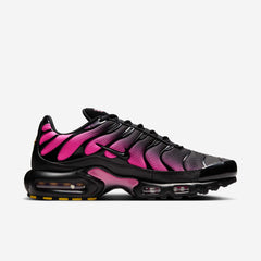 Nike Air Max Plus Black Hyper Pink