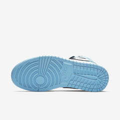 Air Jordan 1 Retro High OG “UNC”